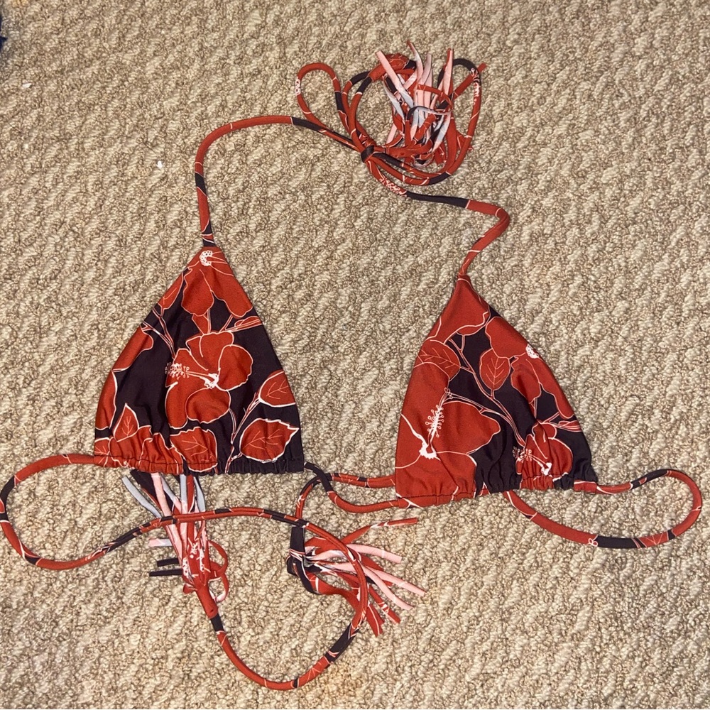 Popular style acacia swimwear top